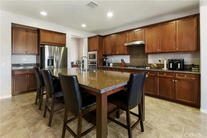 28233 Millstream Court, Menifee, California 92585