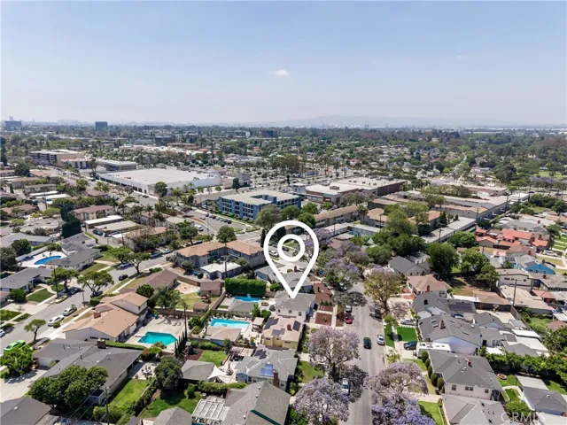 1006 E Ridgewood St, Long Beach, California 90807