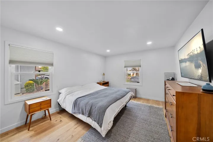 1006 E Ridgewood St, Long Beach, California 90807