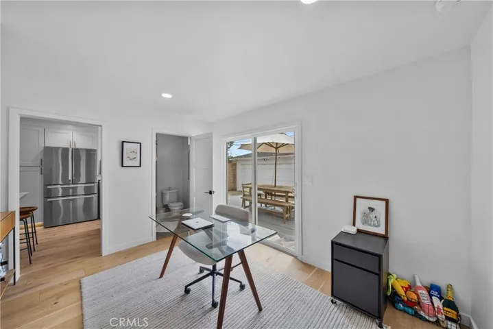 1006 E Ridgewood St, Long Beach, California 90807