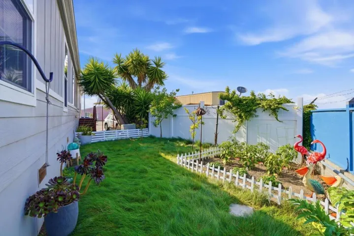 150 Kern Street, Salinas, California 93905
