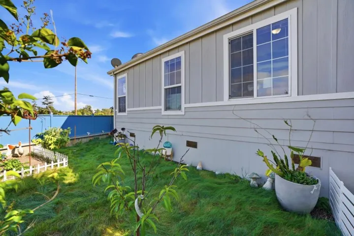 150 Kern Street, Salinas, California 93905