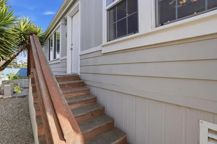 150 Kern Street, Salinas, California 93905