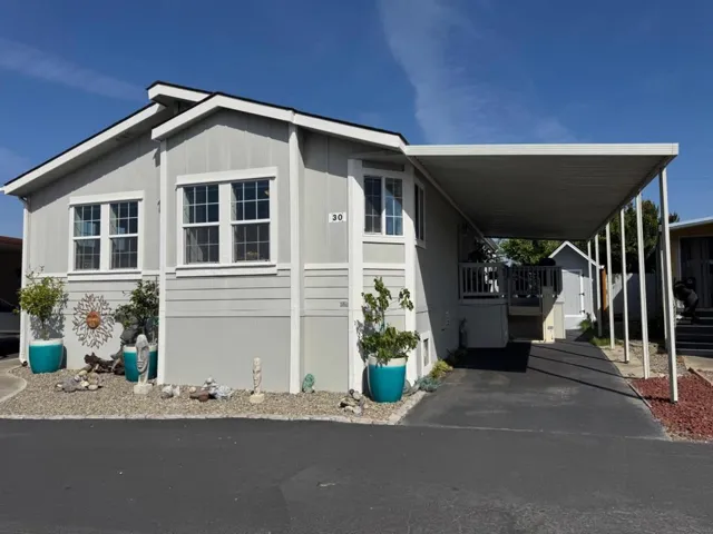 150 Kern Street, Salinas, California 93905