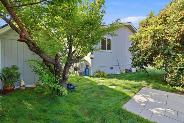 150 Kern Street, Salinas, California 93905