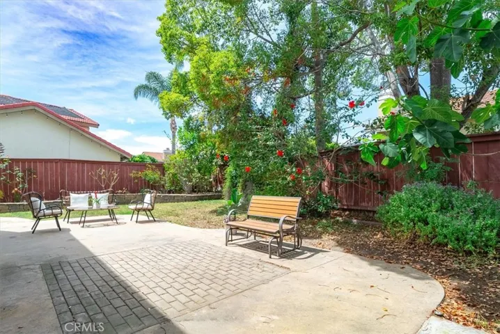9048 Meadowrun, San Diego, California 92129