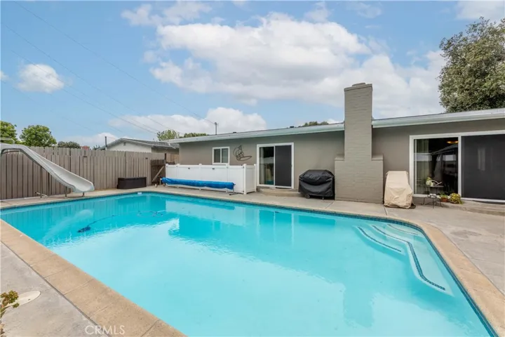 2726 Chatwin, Long Beach, California 90815