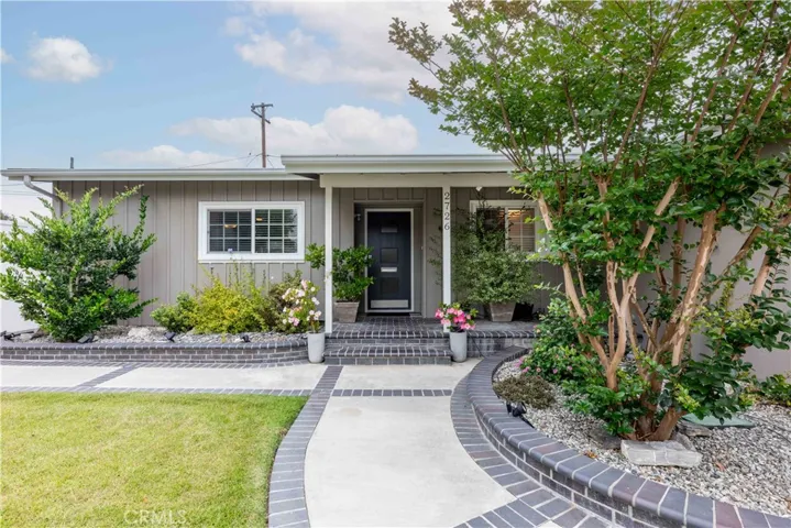 2726 Chatwin, Long Beach, California 90815