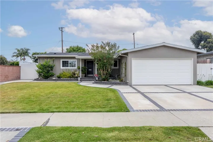 2726 Chatwin, Long Beach, California 90815