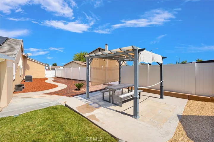 15231 Rose, Adelanto, California 92301