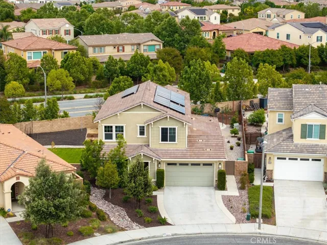 29813 Far Shore Drive, Menifee, California 92585