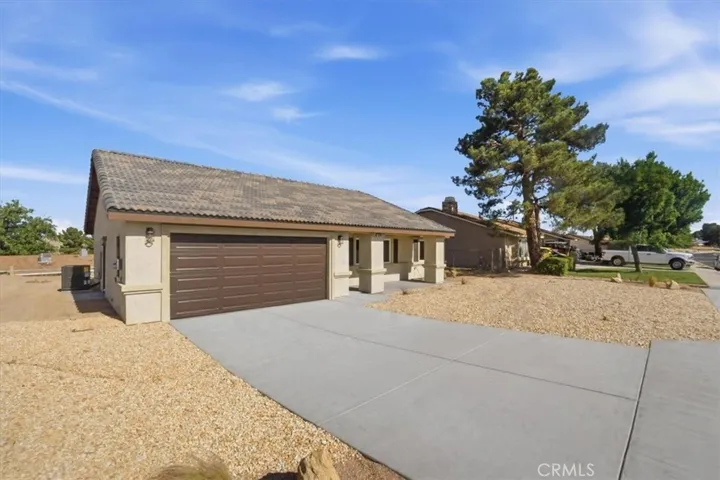 16135 Tawney Ridge Lane, Victorville, California 92394