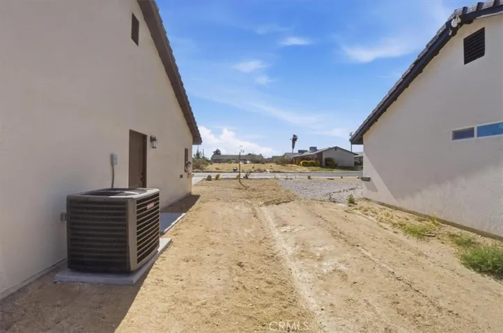 16135 Tawney Ridge Lane, Victorville, California 92394