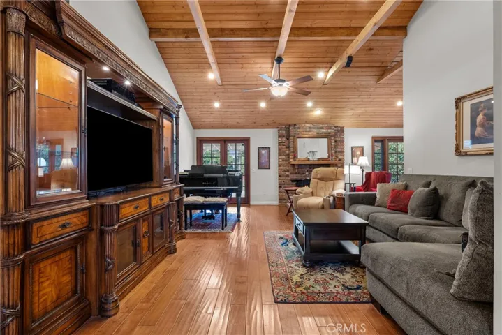 12252 Kenny Drive, Granada Hills, California 91344