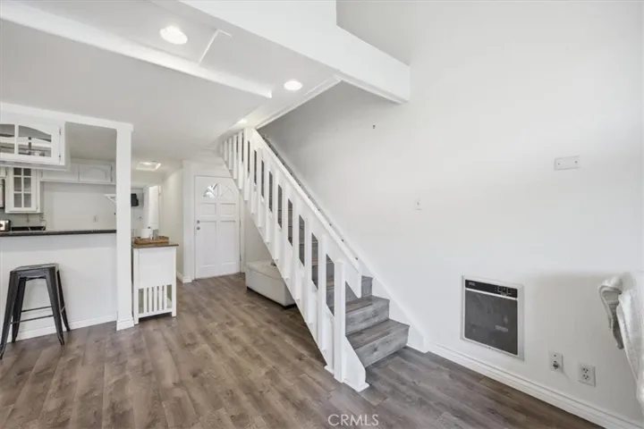 7890 E Spring Street 17-f, Long Beach, California 90815