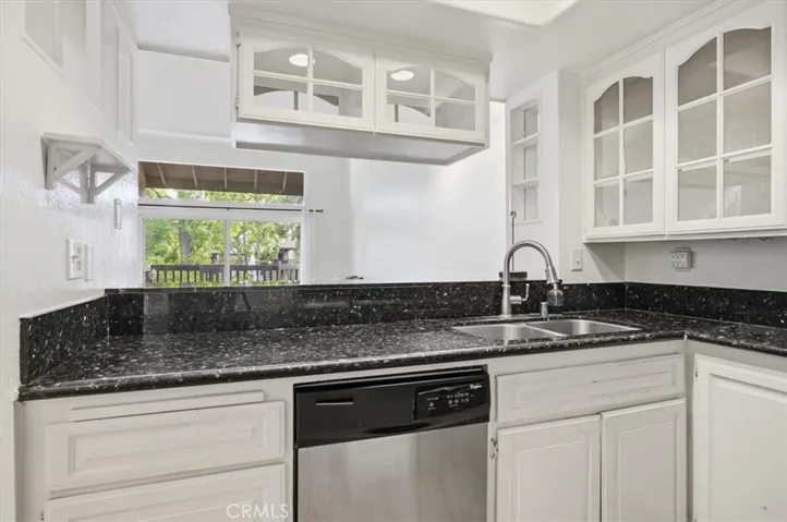 7890 E Spring Street 17-f, Long Beach, California 90815