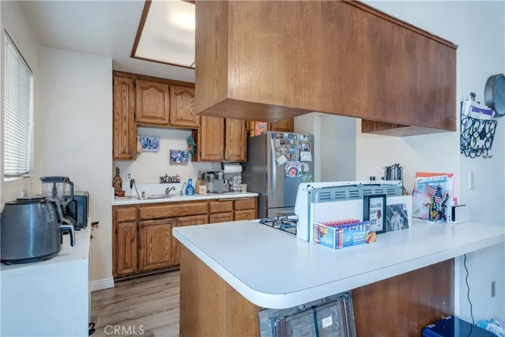 10921 Walnut, Los Alamitos, California 90720