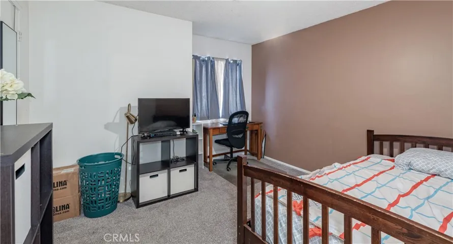 10921 Walnut, Los Alamitos, California 90720