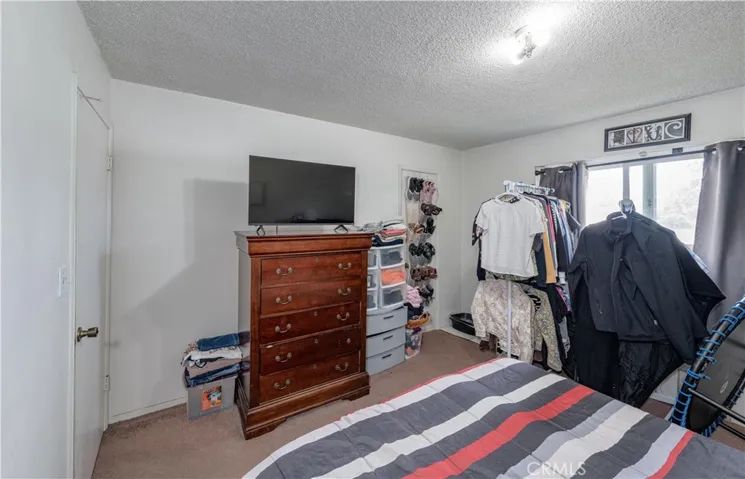 10921 Walnut, Los Alamitos, California 90720