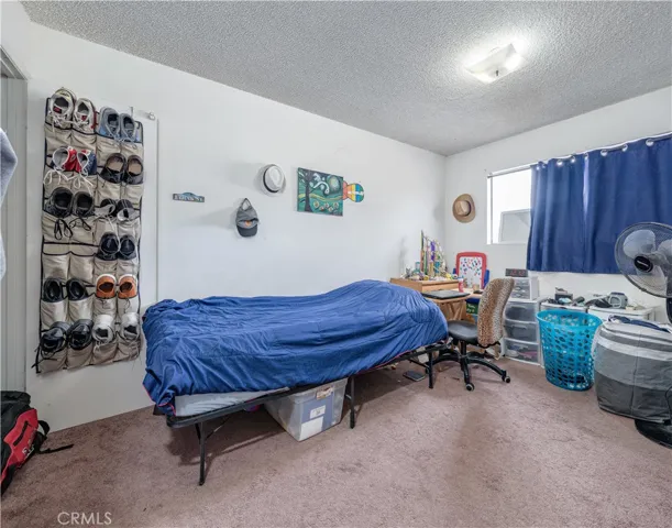 10921 Walnut, Los Alamitos, California 90720