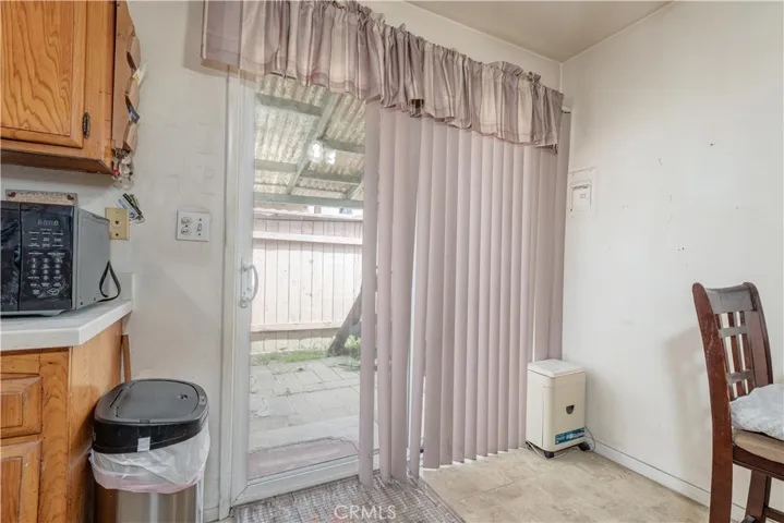 10921 Walnut, Los Alamitos, California 90720
