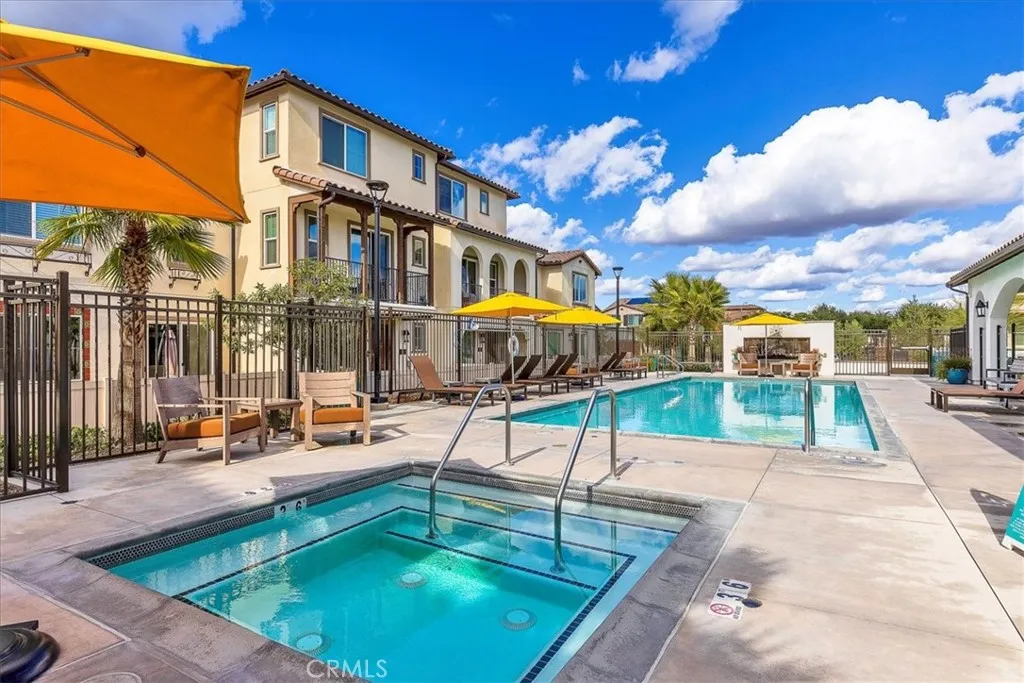 Community pool