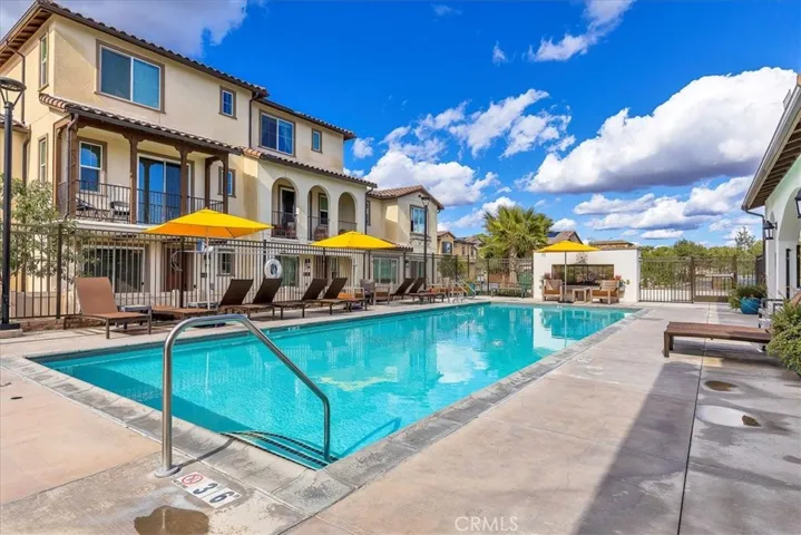 Community pool