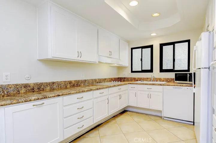 902 Ronda Sevilla B, Laguna Woods, California 92637
