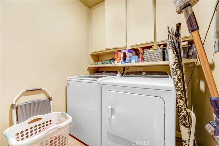 20737 Roscoe Boulevard 203, Winnetka, California 91306
