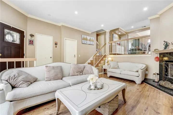 20737 Roscoe Boulevard 203, Winnetka, California 91306