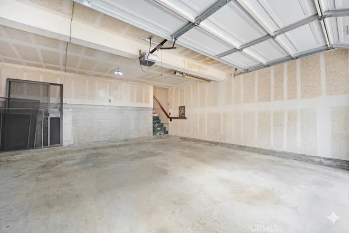20737 Roscoe Boulevard 203, Winnetka, California 91306