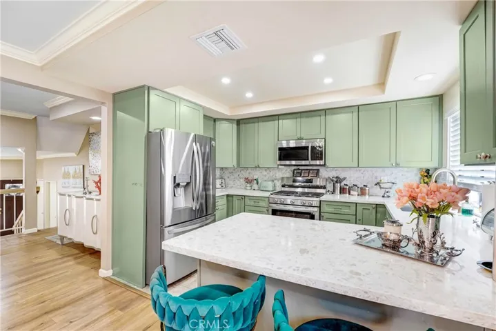 20737 Roscoe Boulevard 203, Winnetka, California 91306