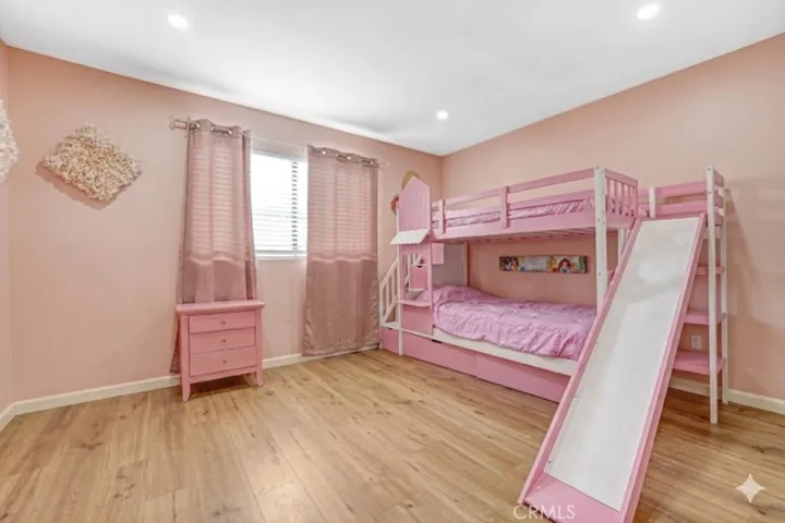 20737 Roscoe Boulevard 203, Winnetka, California 91306