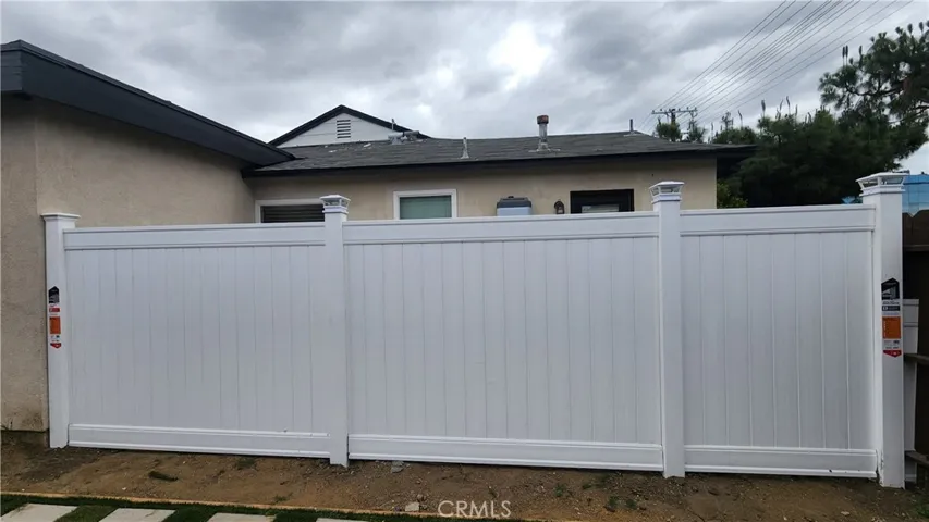 15709 Devonshire, Granada Hills, California 91344