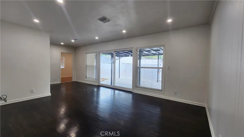 15709 Devonshire, Granada Hills, California 91344