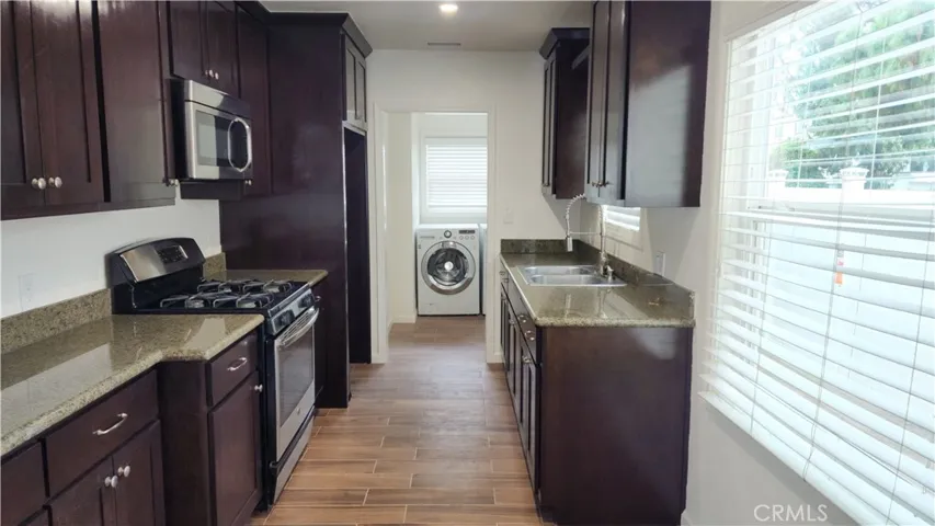 15709 Devonshire, Granada Hills, California 91344