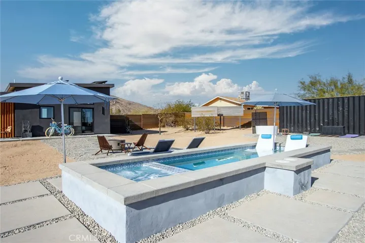 4571 Avenida La Flora Desierta, Joshua Tree, California 92252