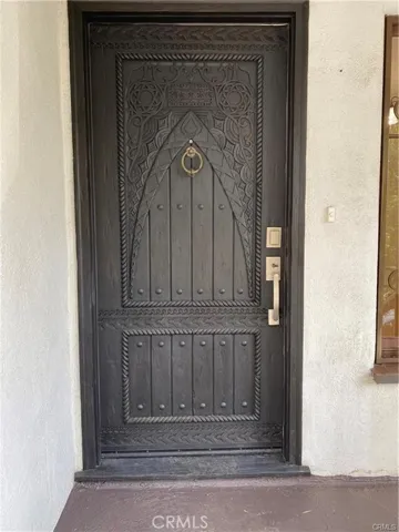 1138 S Stanley Avenue, Los Angeles, California 90019