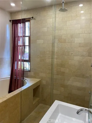 1138 S Stanley Avenue, Los Angeles, California 90019