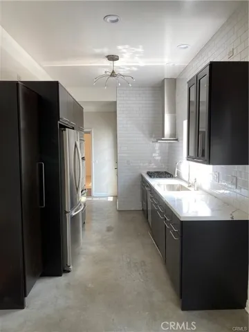 1138 S Stanley Avenue, Los Angeles, California 90019