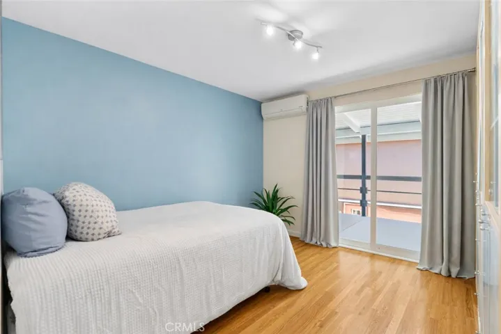 Guest bedroom 1