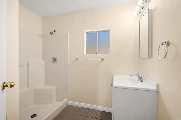13511 Hilldale Road, Valley Center, California 92082