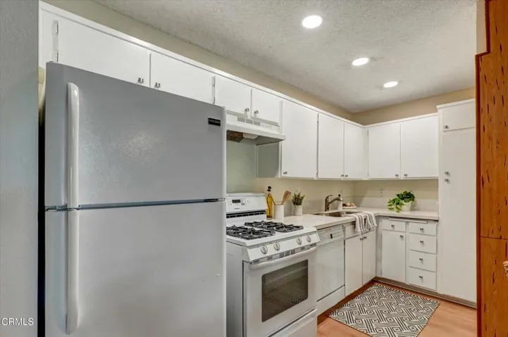 21-656 Sunfish Way-21