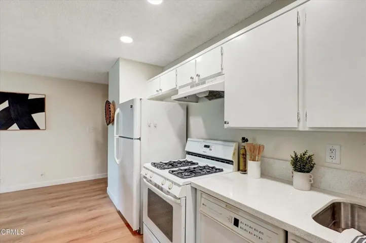 22-656 Sunfish Way-22