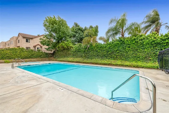 2017 S Campus F, Ontario, California 91761