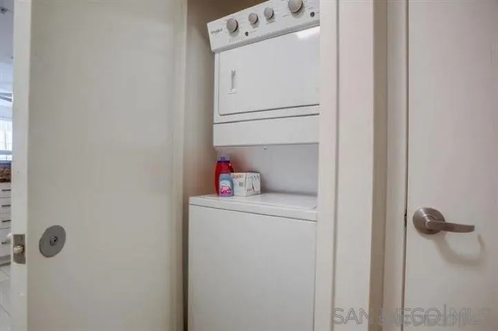 1150 J St 418, San Diego, California 92101