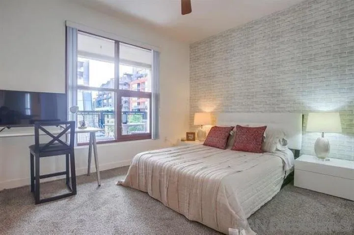 1150 J St 418, San Diego, California 92101