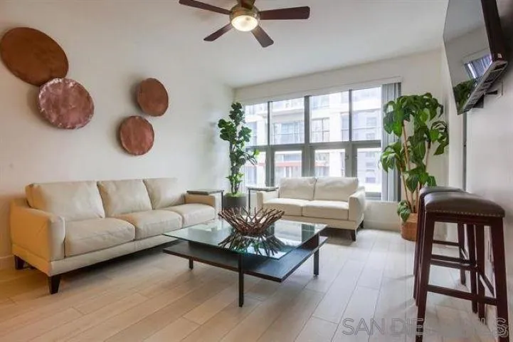 1150 J St 418, San Diego, California 92101