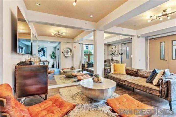 1150 J St 418, San Diego, California 92101