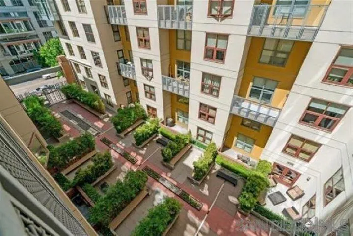 1150 J St 418, San Diego, California 92101